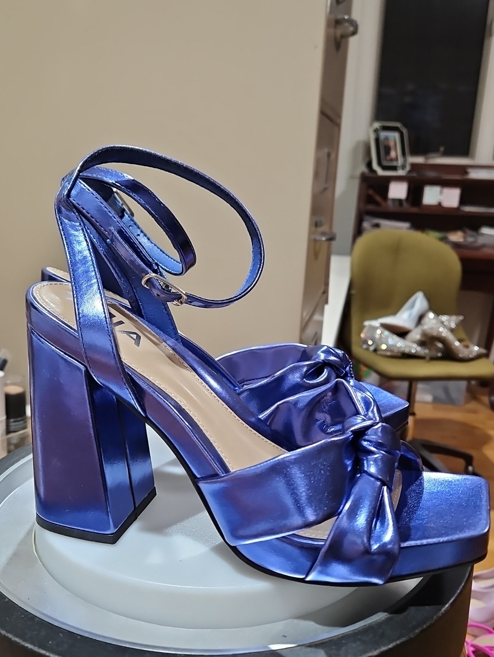 MIA Metallic Royal Blue Knot Platform Sandals